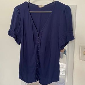 Sandy & Sid Buttoned Shortsleeved Top